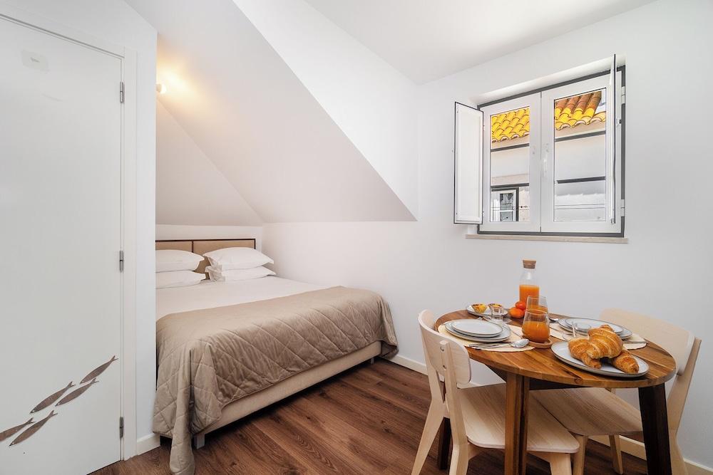 Alfama Studio Prime Location Explore Lisbon W/ Style