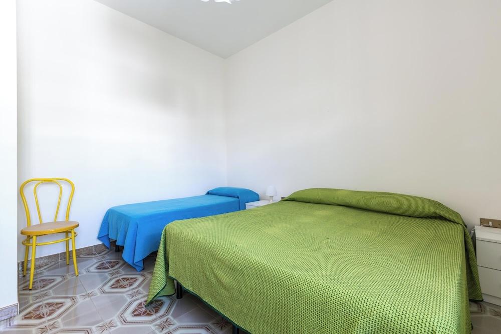 4073 Villa Minerva by Barbarhouse