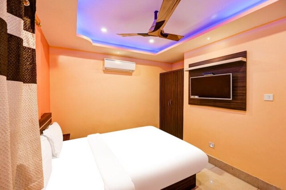 Goroomgo Sakya Inn Puri