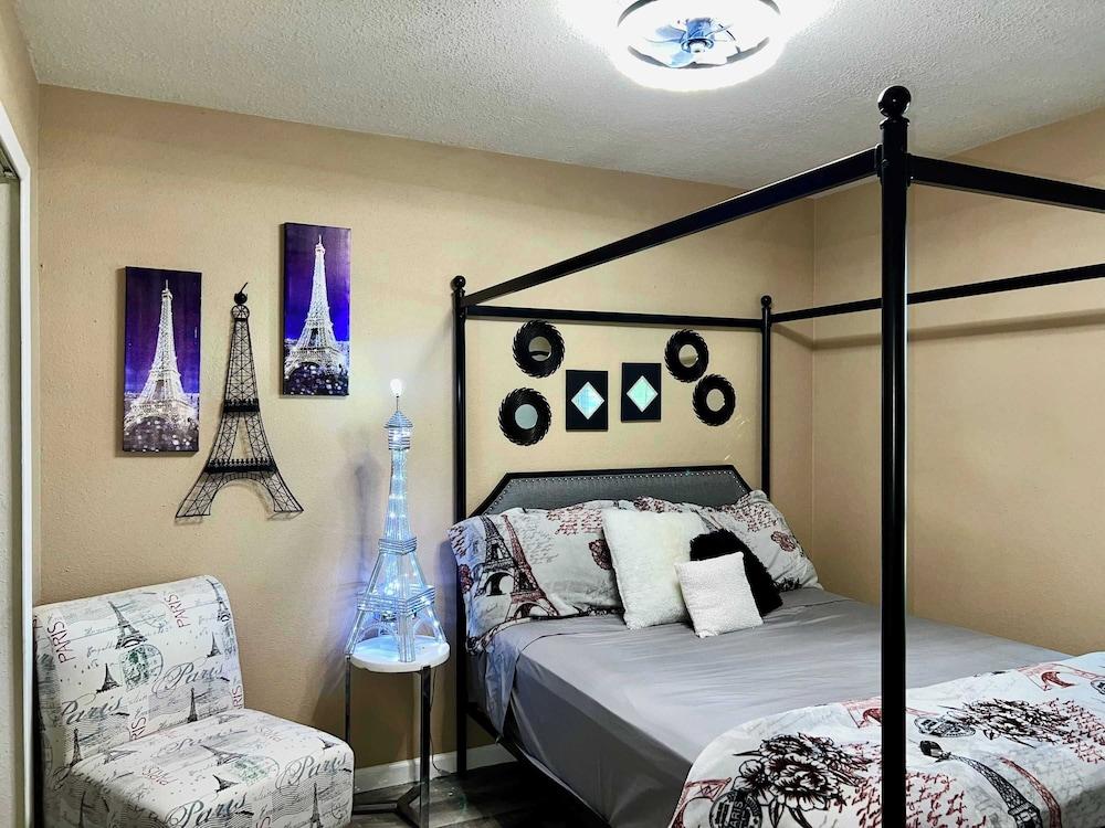 Katy Hideaway Charming 3 Bdr!