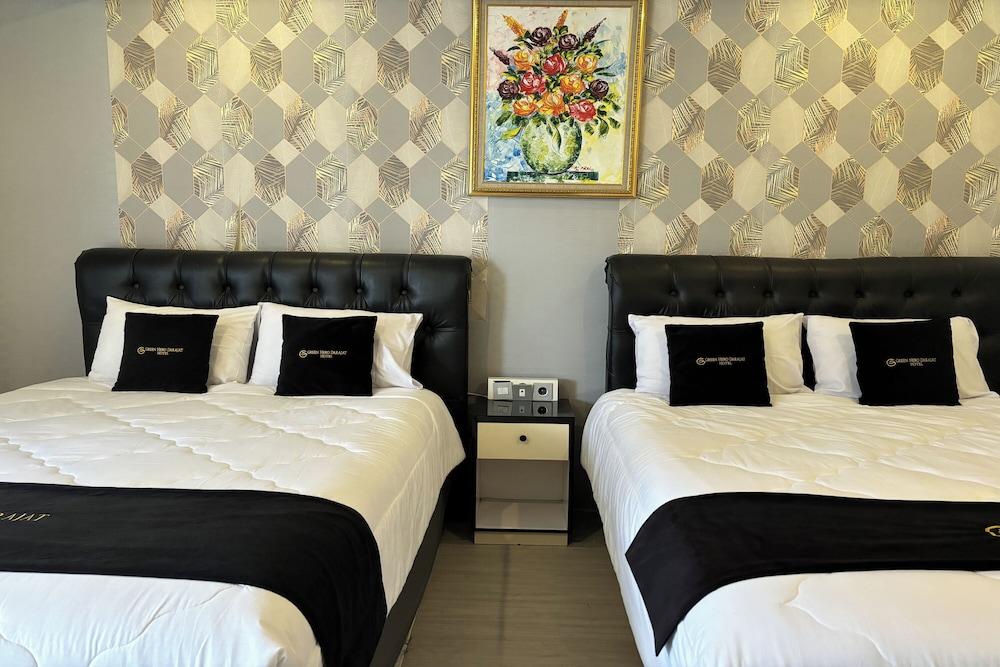 Green Hero Darajat Hotel