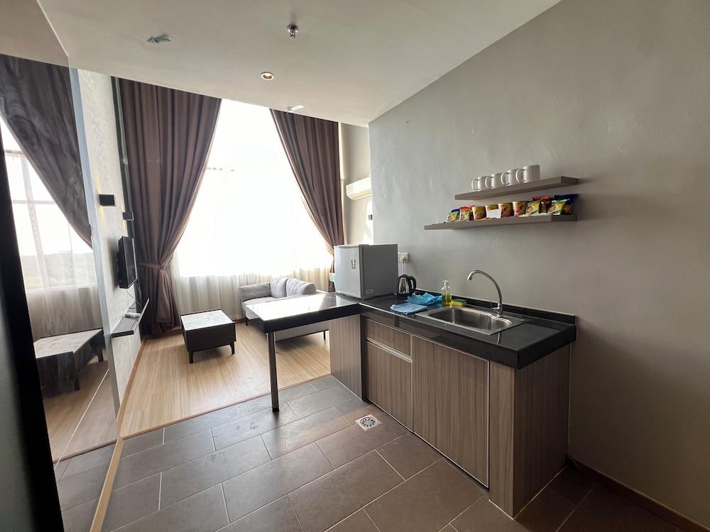 Teamwork Melaka Duplex Unit AyerKeroh