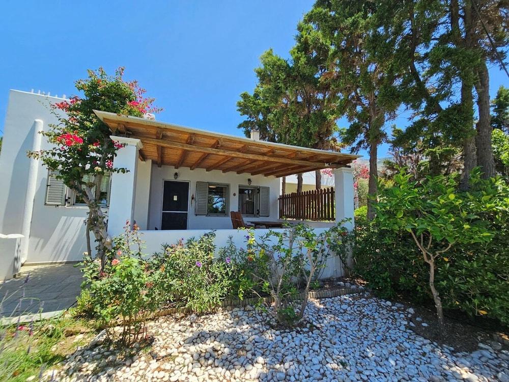 Skyros BnB Beach House Amaryllis
