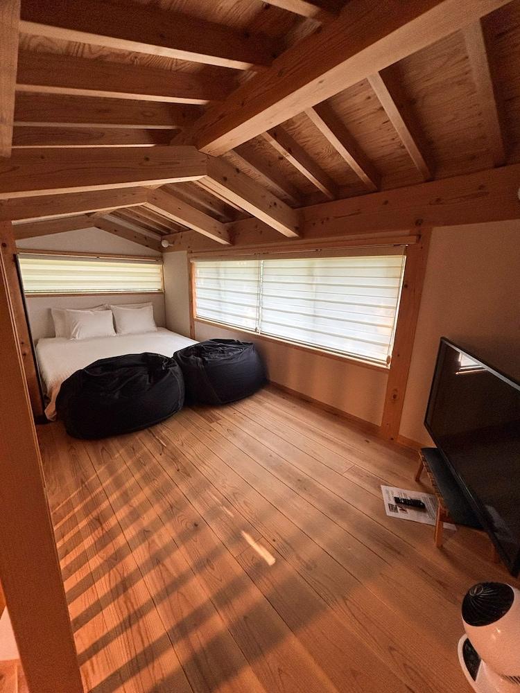 CrossFit Otoyo Strength TINY HOUSE