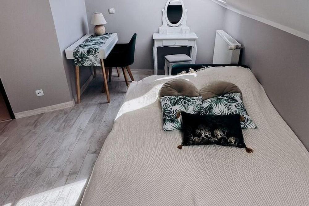 Comfortable Holiday Home for 12 People, Kolczewo