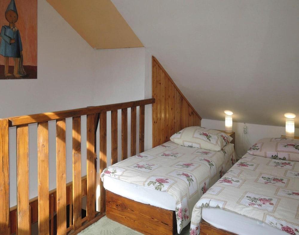 House in Wiselka Near Baltic Sea Beach