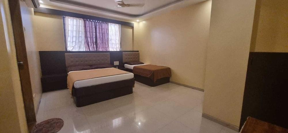 Hotel Krishna Sai Kutir