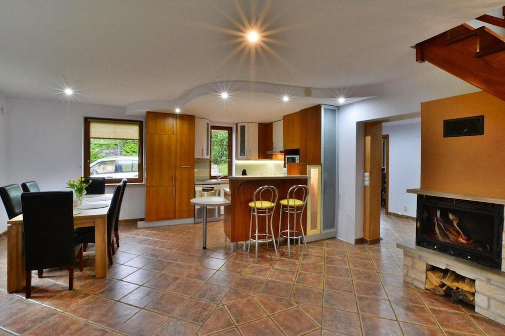 Villa in Swiecianowo Near Ostrowieckie Lake