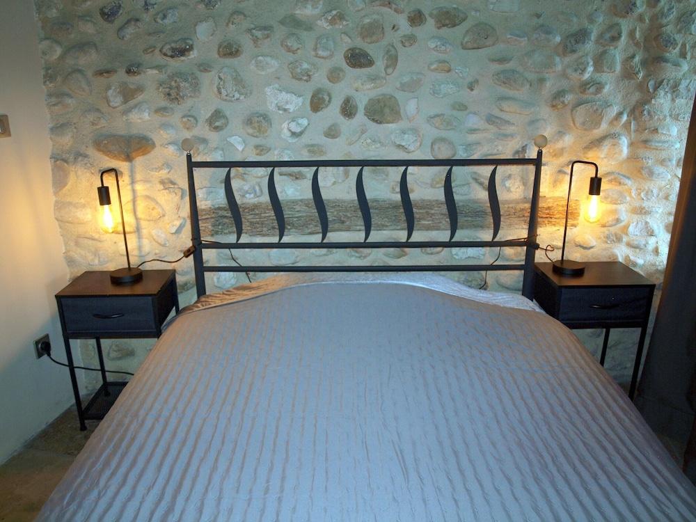 Scenic Village Home With Lake Panorama