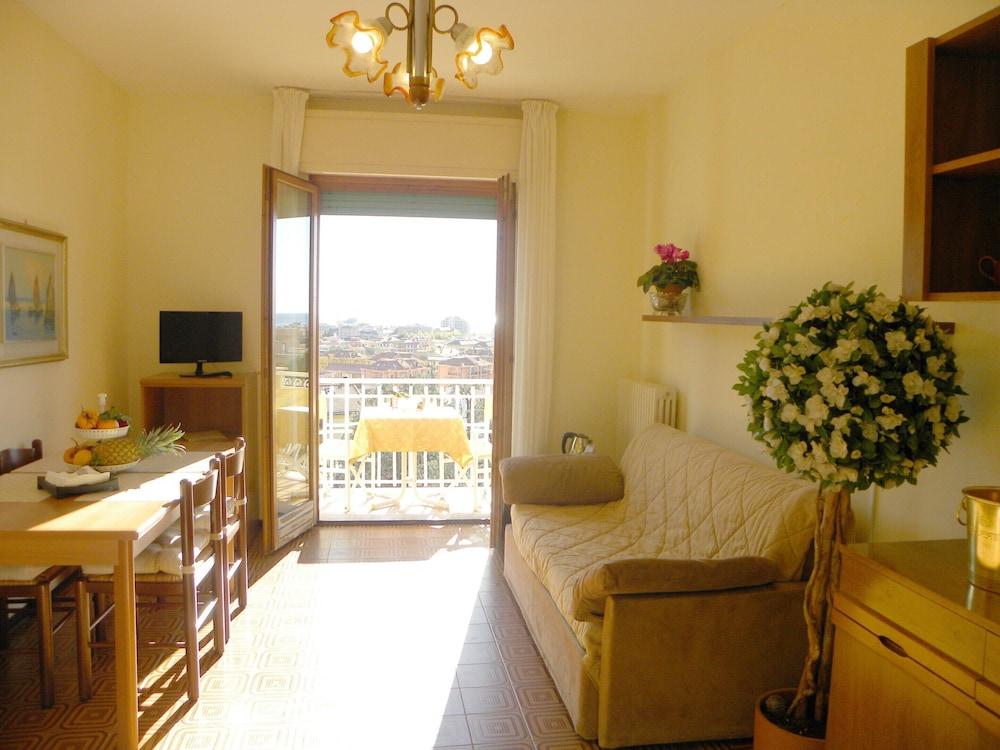 Apartment in Pietra Ligure With Balcony or Terrace-formerly TUI Ferienhaus