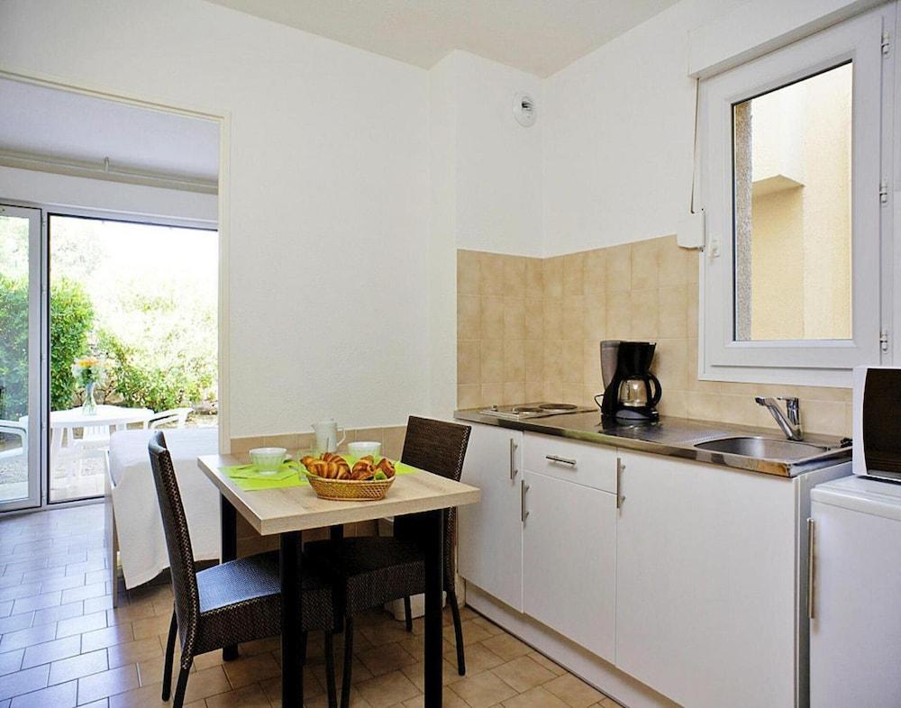 Apartment in Ile Rousse Near Bodri Beach