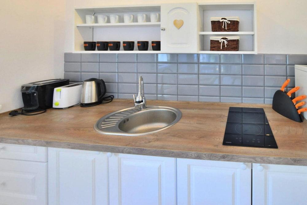 Holiday Home in Rusinowo Near Quiet Beach