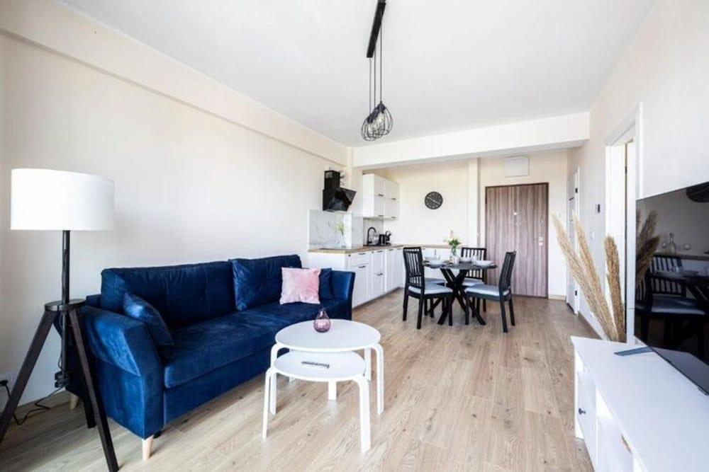 Holiday Apartment Right Next to the Beach Darlowko