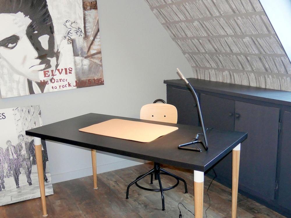 Holiday Home With Jacuzzi, Guisseny