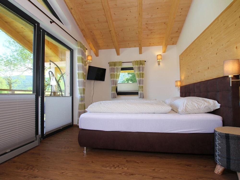 Chalet Gamsknogel mit Privatem Pool und Whirlpool