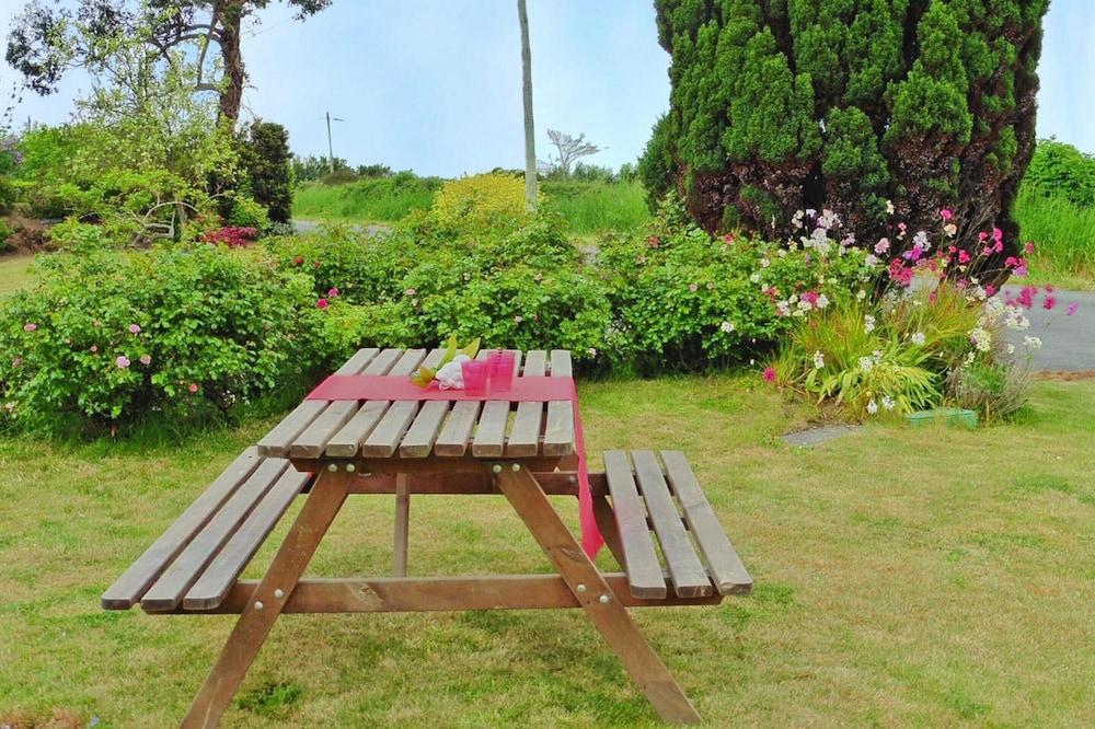 Stone House in Telgruc by Sandy Beaches