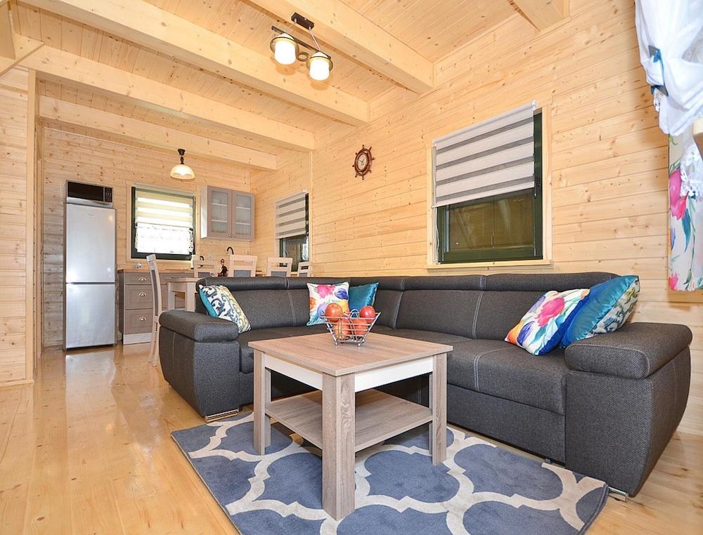 Holiday Home Near Dabki Beach