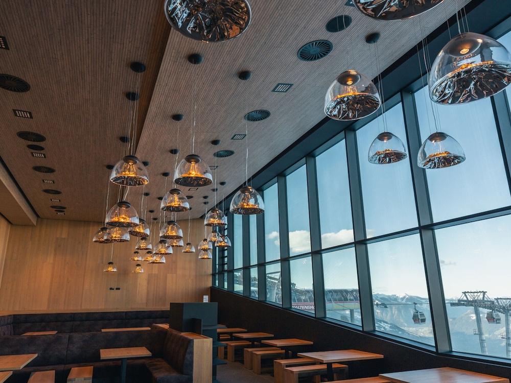 Chalet in Kaltenbach With Sauna & Ski Access