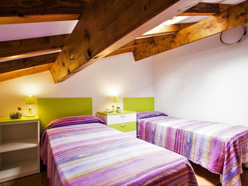 Apartment in Pinarellu Near Beach & Pool