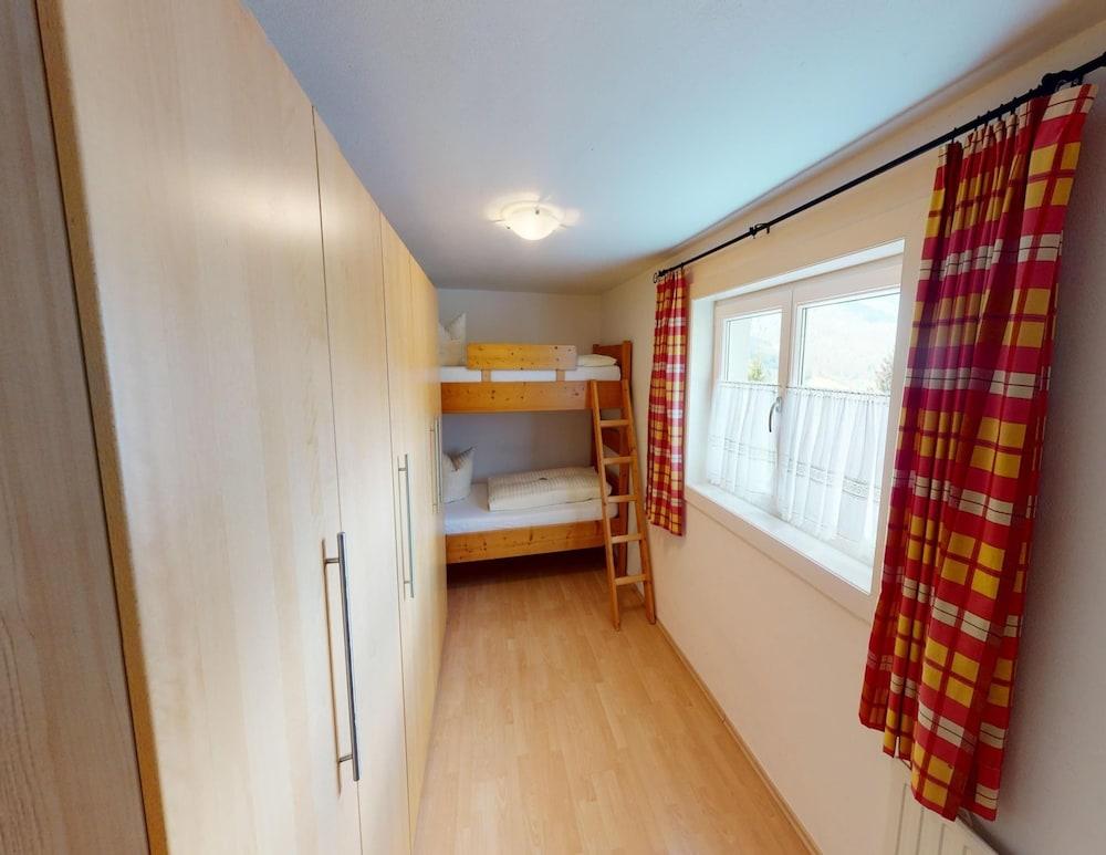 Chalet in Wildkogel Near Ski Slopes