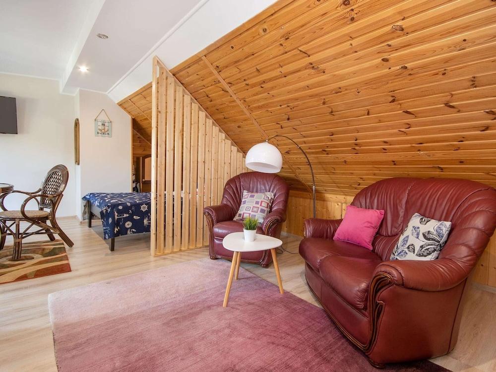 Apartment in Jaroslawiec Near the Beach