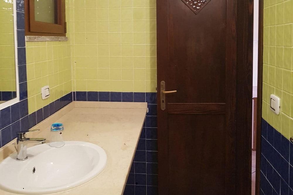 Apartment in Porto Pollo With Balcony