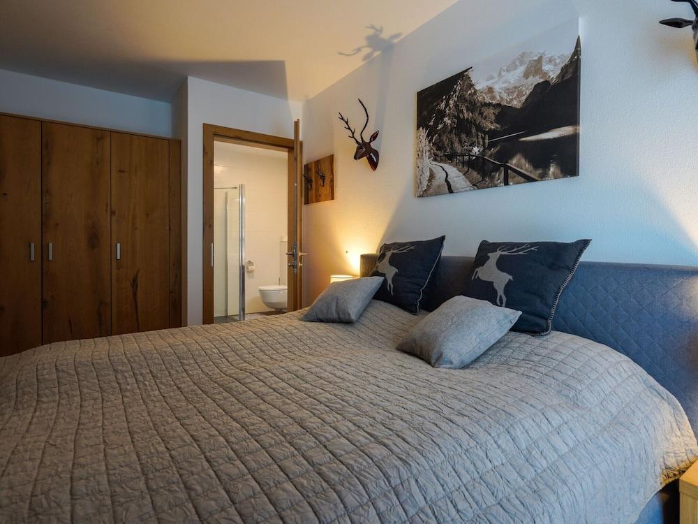 Kitzbuhel Alpine Lodge With Sauna