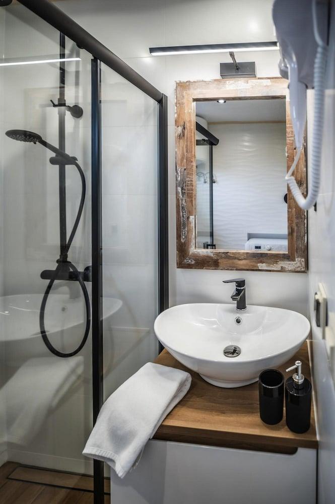 Rewal Cottage Near the Baltic Beach