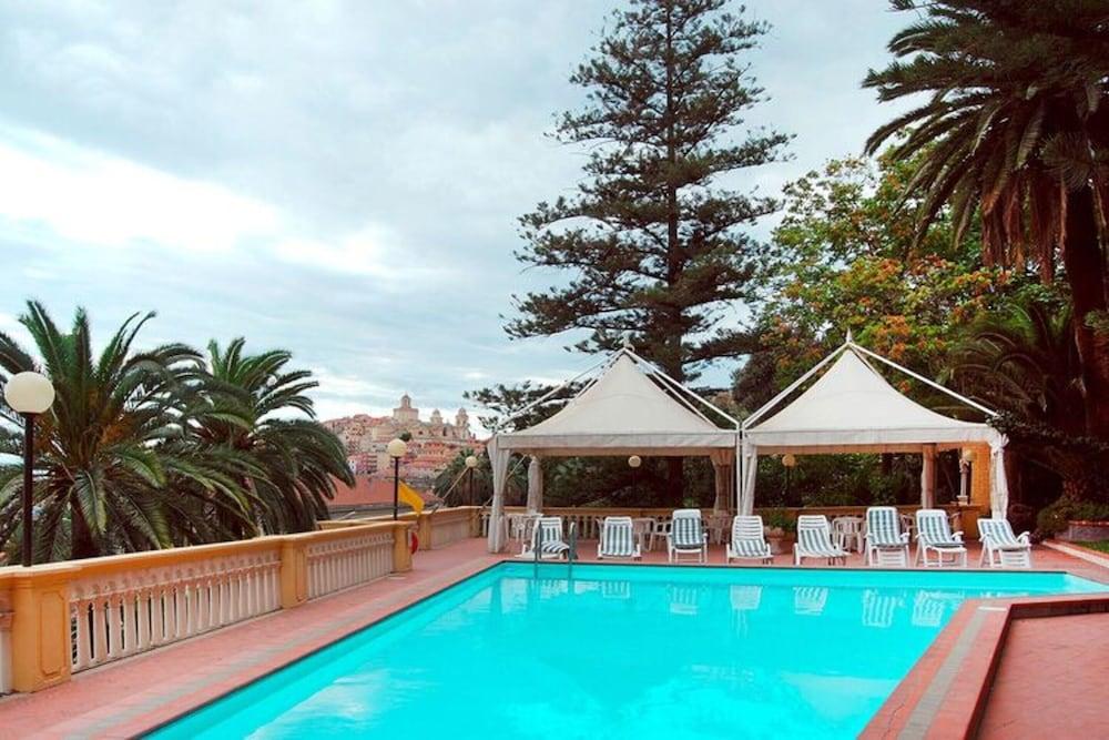 Apartment in Imperia Near the sea