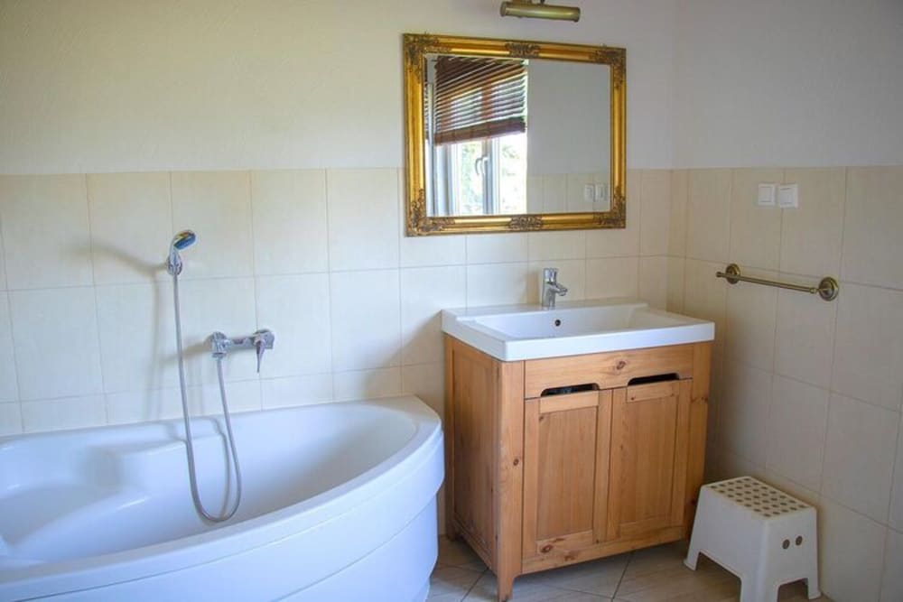 Large Holiday House With Terrace, Bobolin