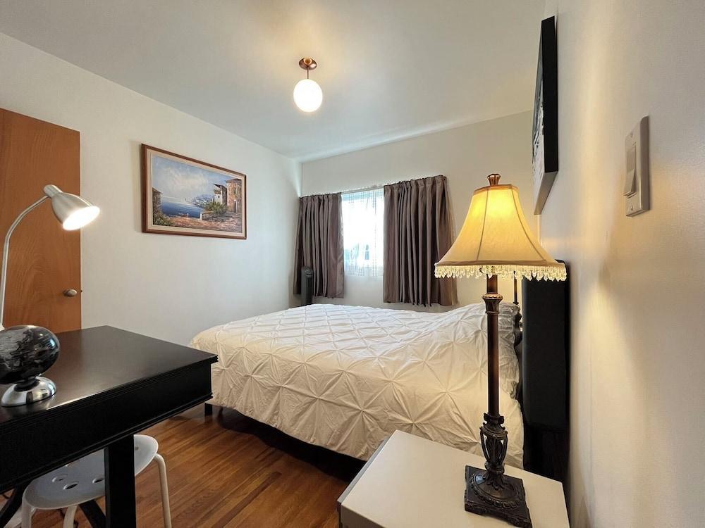 Scenic and Radiant Haven - Vancouver