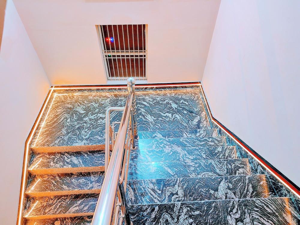 Hotel Shree Venkatesh Nilayam