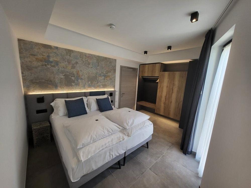 Attilio High Living Suites - Adults Only