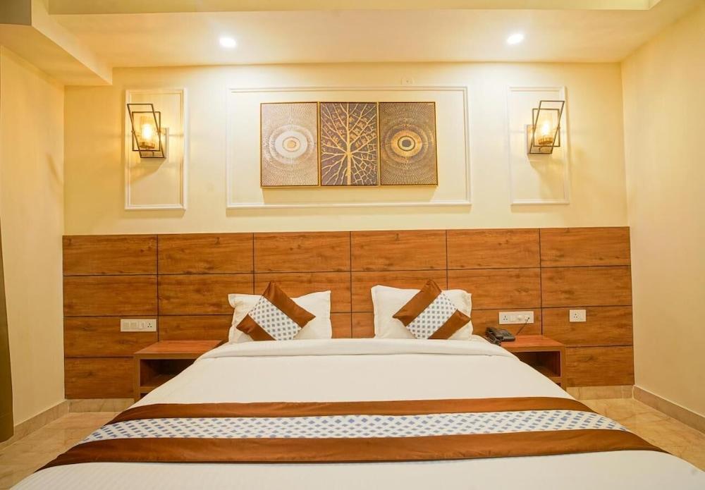 Hotel Nirvana Bliss Behind Parmarth Niketan