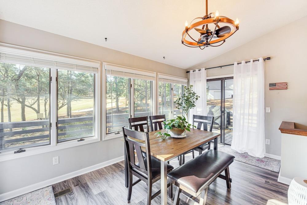 Pinehurst Home: Fire Pit, BBQ + Golf Course View!