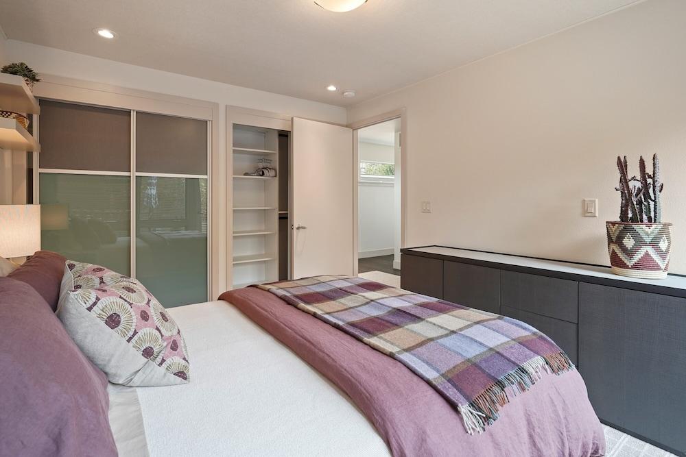 Reserve Camp 25 30 Day Minimum 2 Bedroom Condo by RedAwning