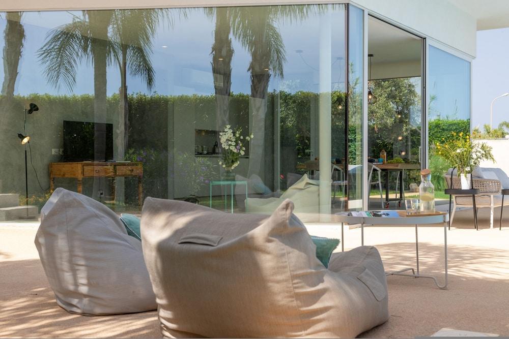 Villa Mandorlo 4 Emma Villas