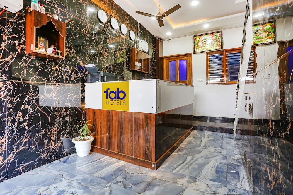 Fabhotel Sangita Dham