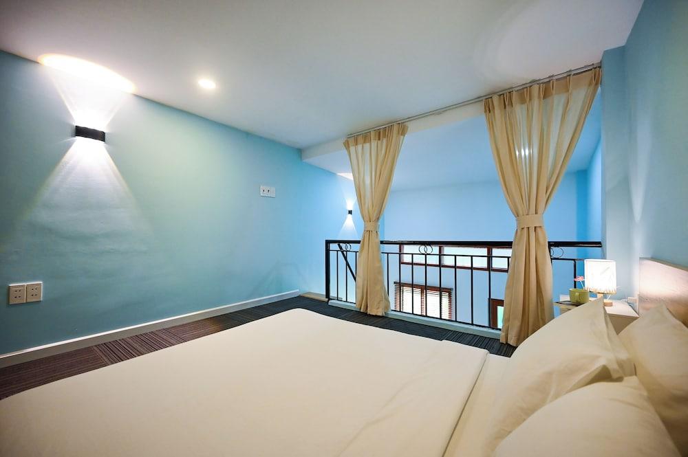 Jade Garden - Secret Courtyard in Saigon