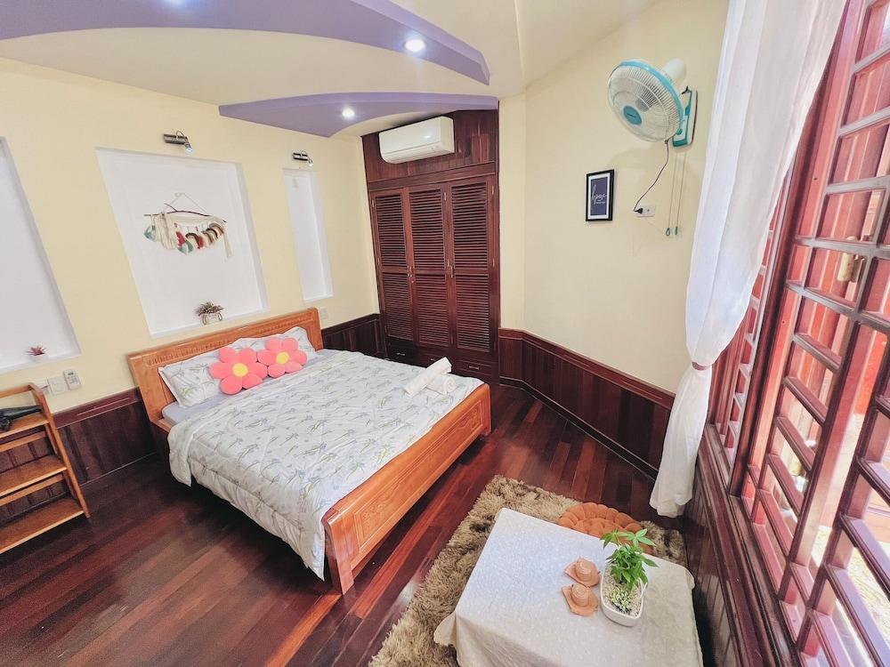 Canary Homestay