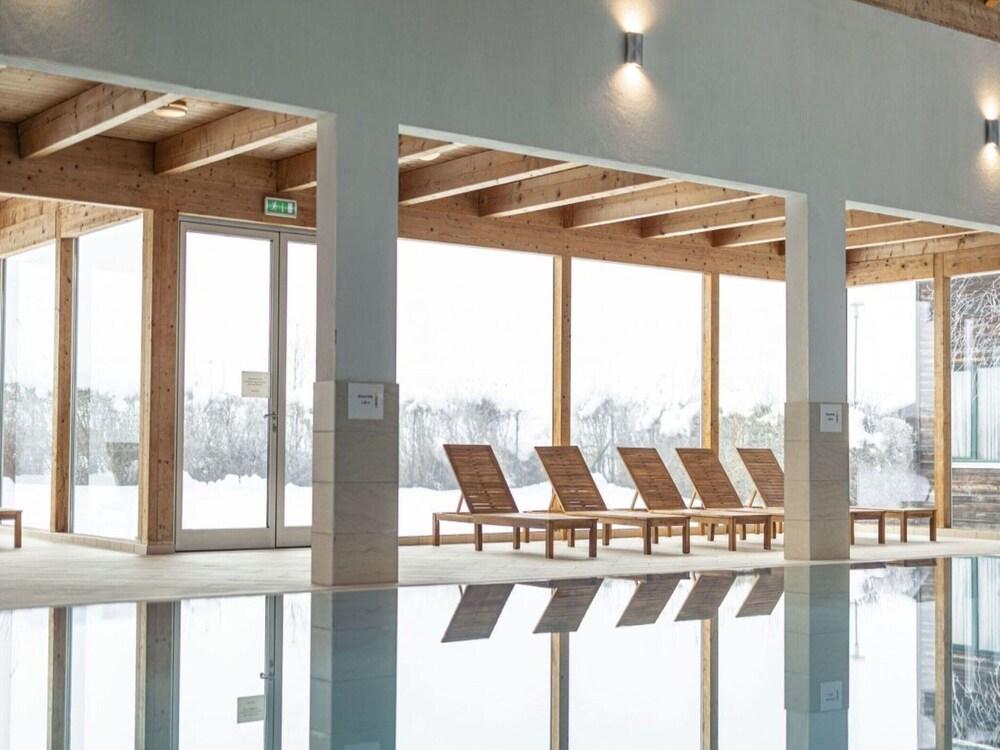 Traditional Chalet With Terrace