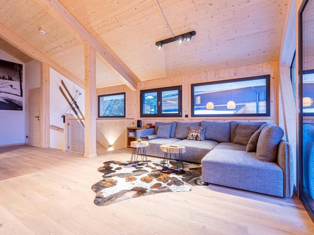 Fantistic Chalet With Sauna