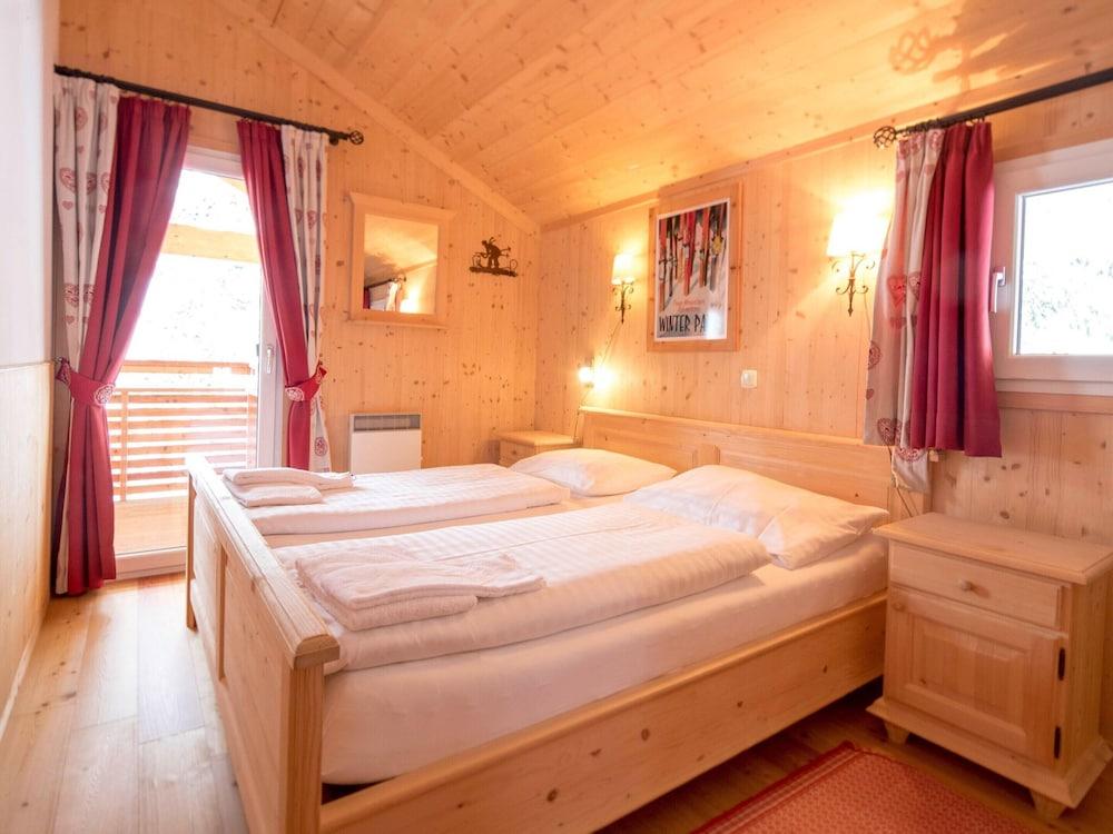 Inviting Chalet With Infrared Sauna