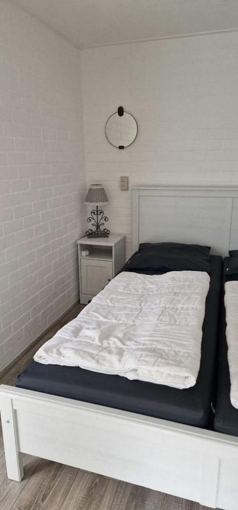 Cozy Comfortable Cottage