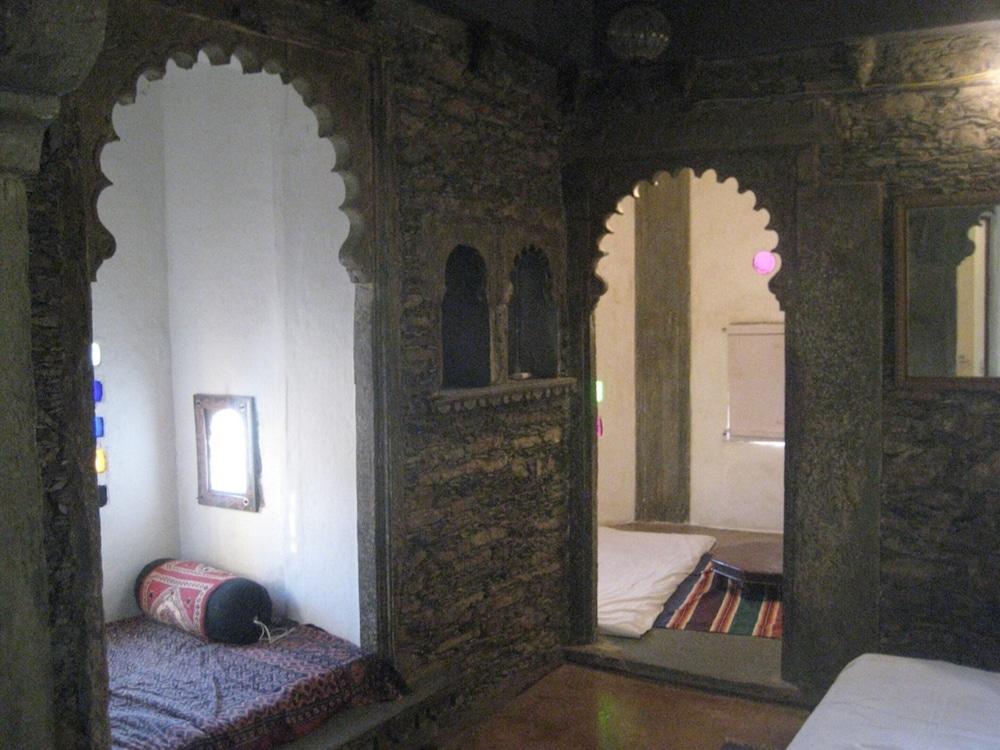 Goroomgo Lalghat Haveli Udaipur