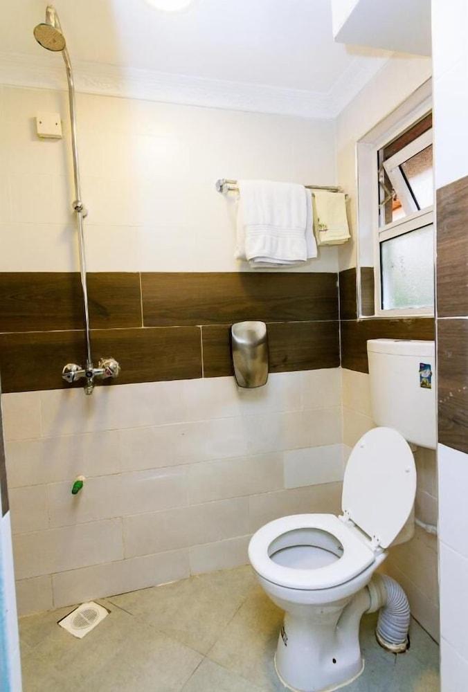 Coyote Haven Bridge Hotel