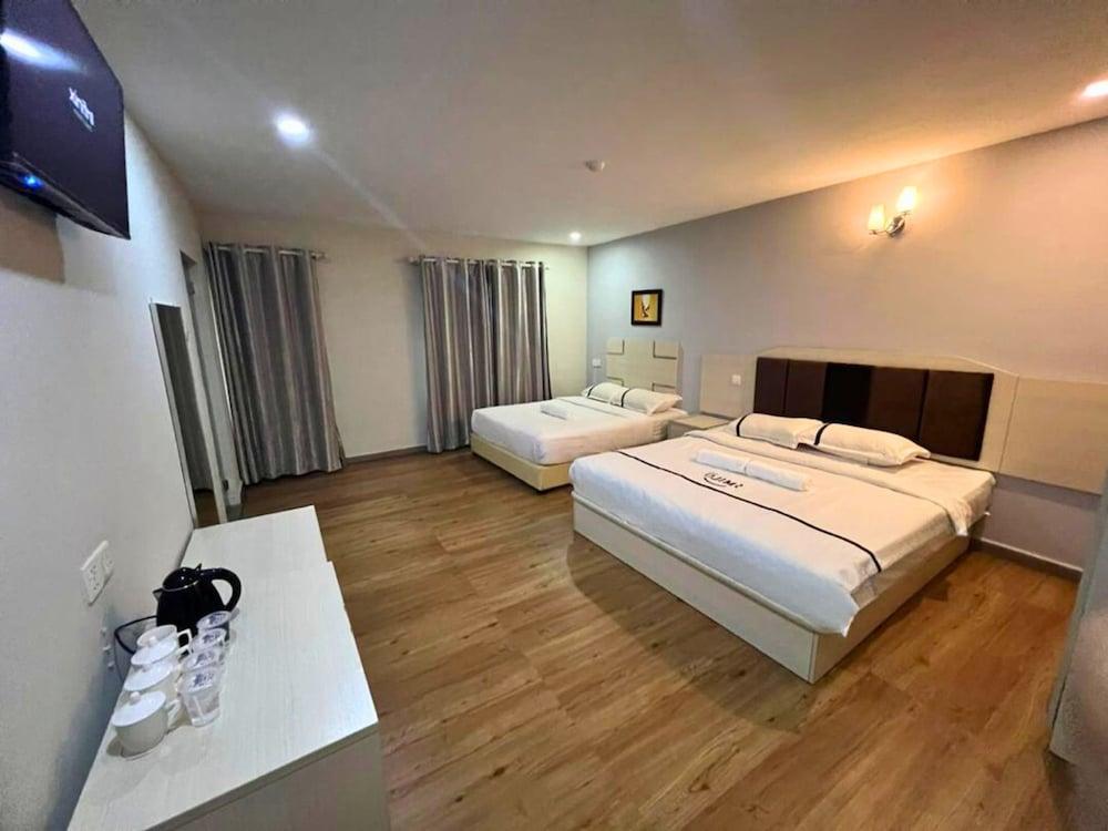 SEEDS HOTEL CHERAS MALURI