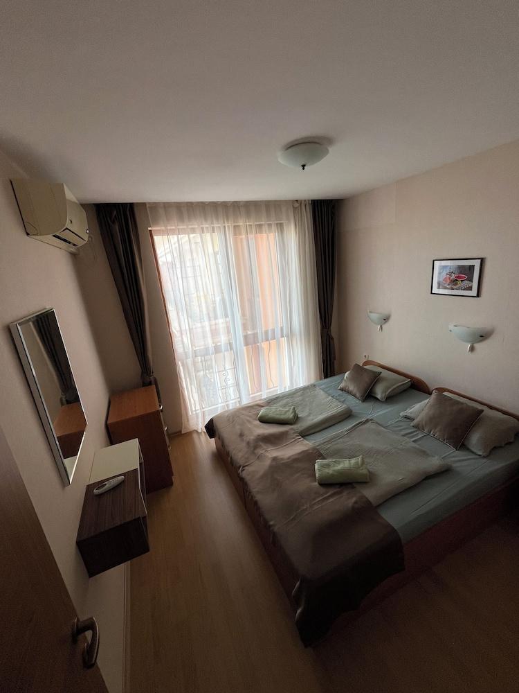 Prestige Fort  Beach Apartment B2 94