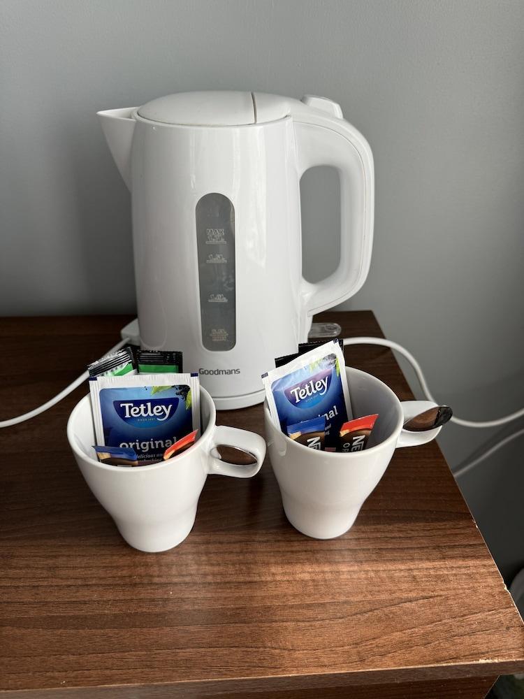 Holystone Bar and Restaurant