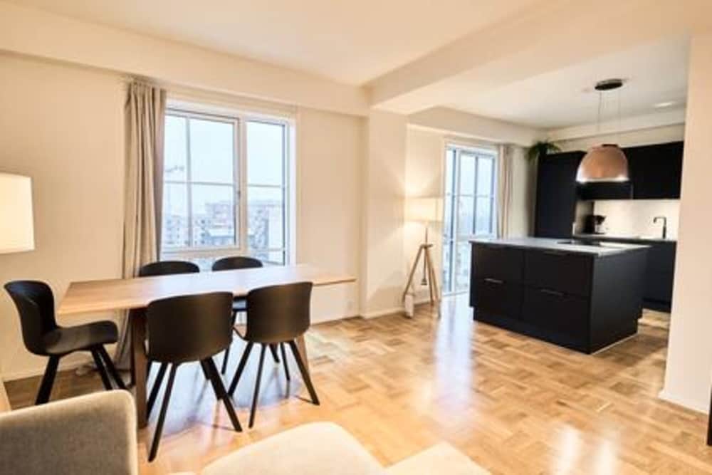 Luxury 3br Doublex - Water View